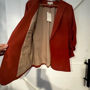 Blazer lined ruched sleeves medium